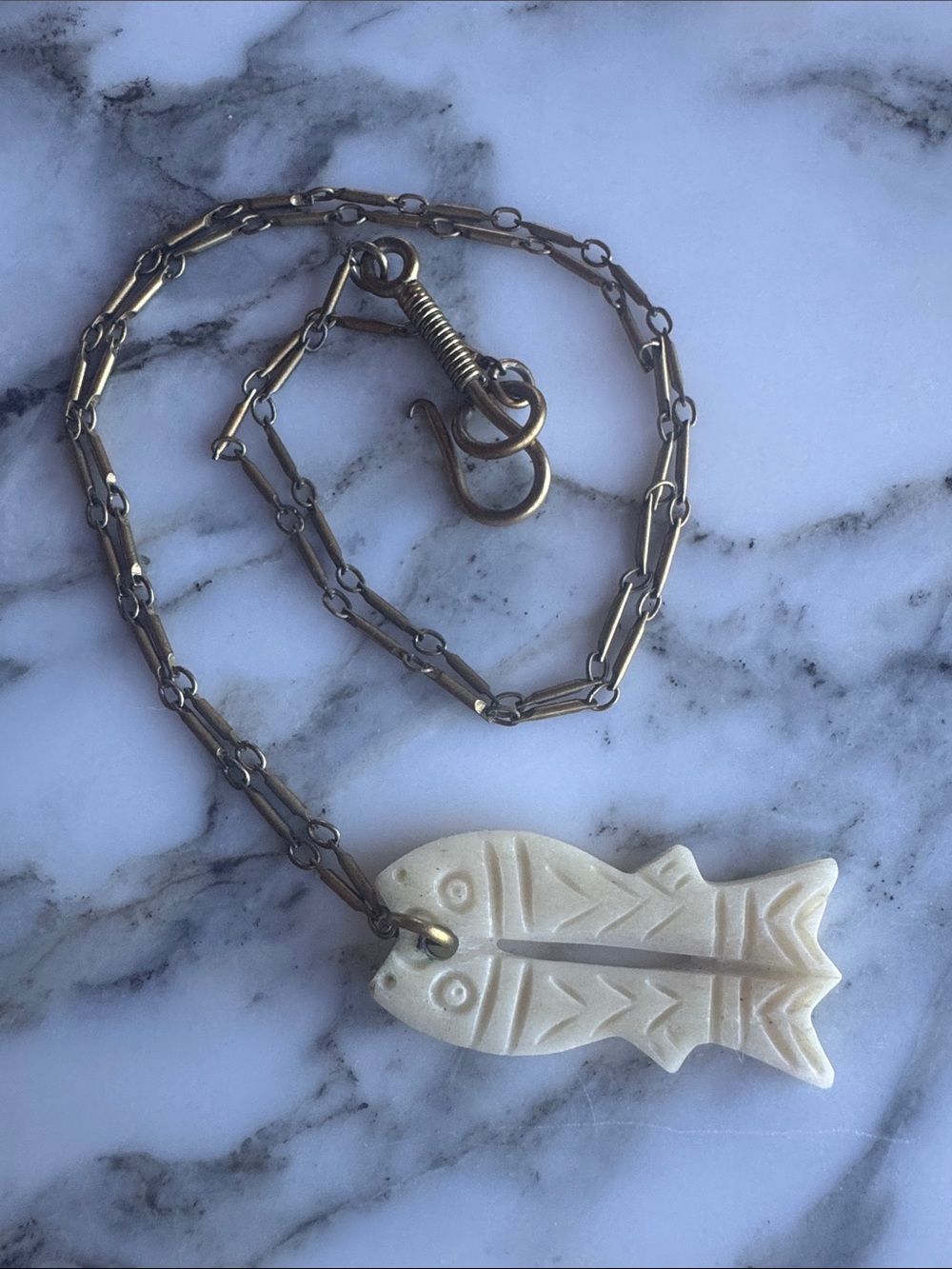 Vintage Hand-Carved Bone Double Fish Pisces Brass-Tone Necklace Boho